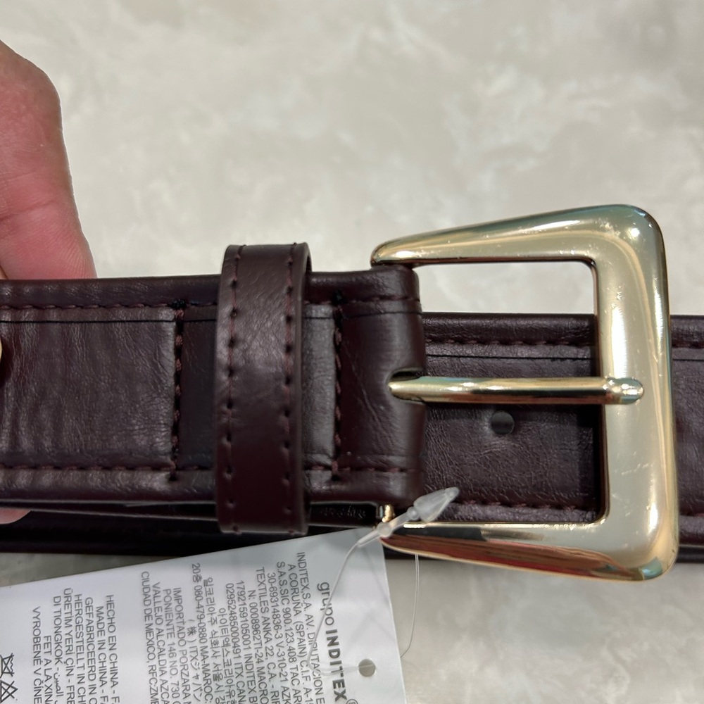 FREE with purchase of any other undiscounted item: Brown Leather Like Belt Sz 29 - Picture 3 of 7